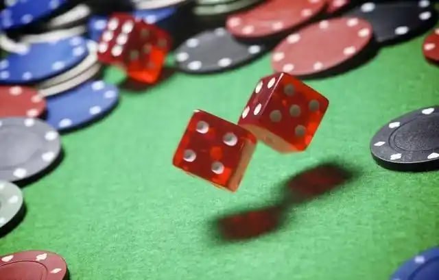 Kota77 slot kasino live dealer dengan host profesional Indonesia